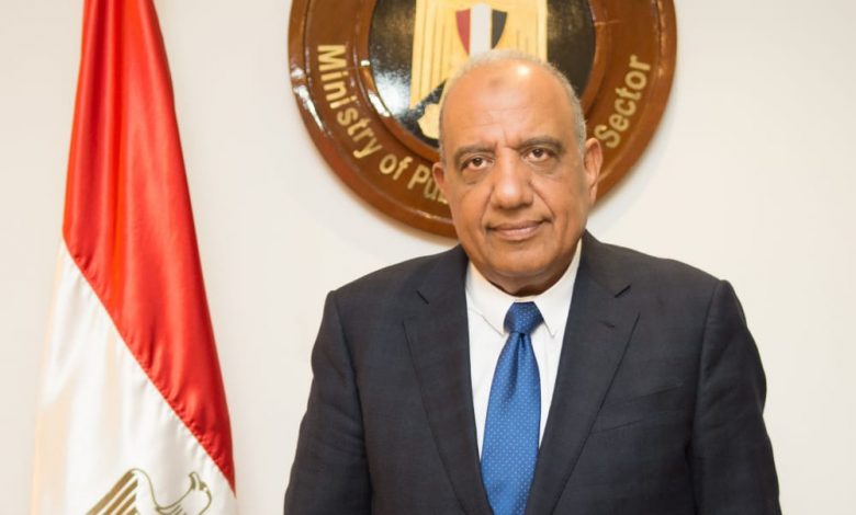 المهندس محمود عصمت وزير قطاع الأعمال العام